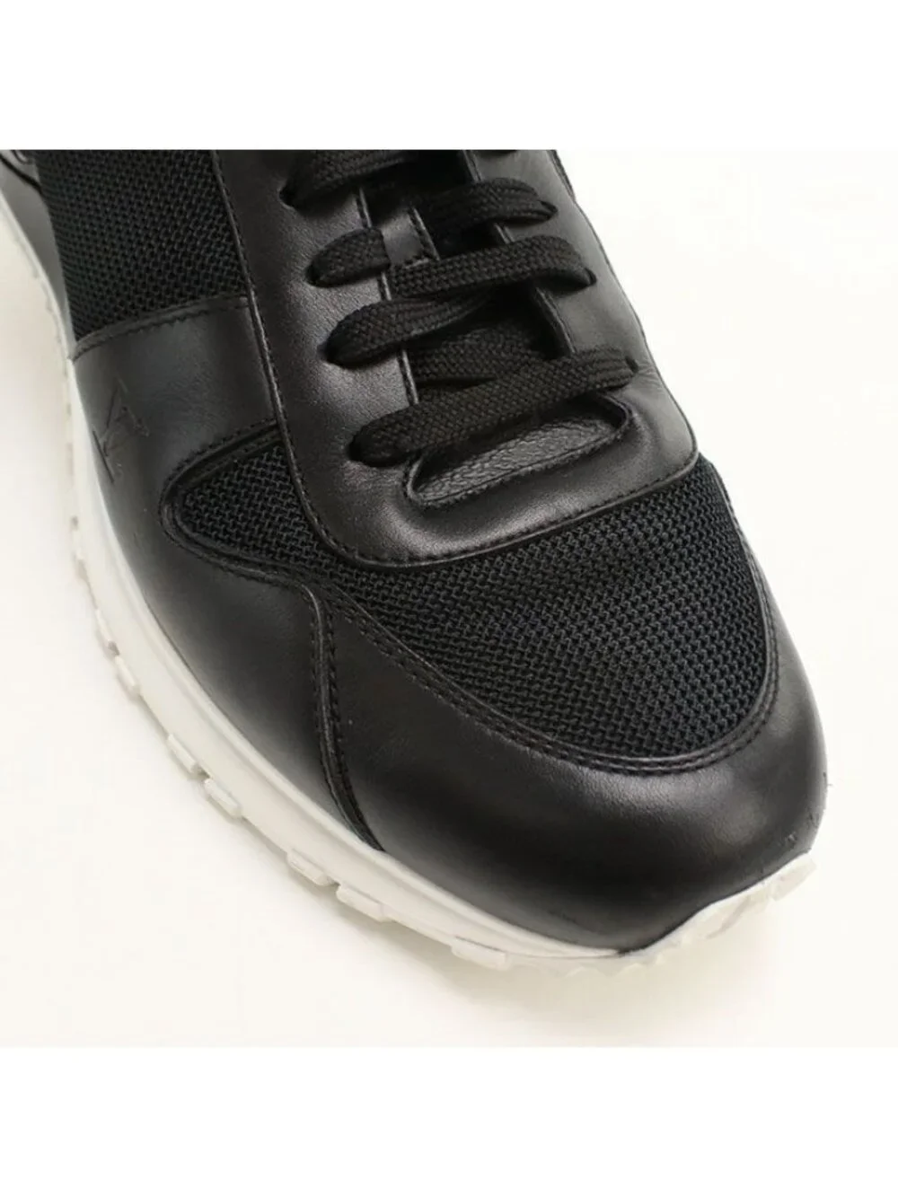 Louis Vuitton Run Away Sneakers Eclipse Mesh